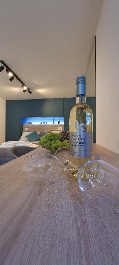 Studio Ayla Apartment Ровин Екстериор снимка