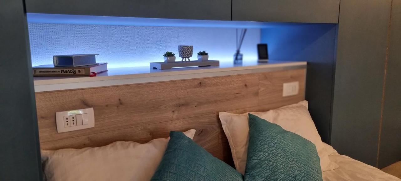 Studio Ayla Apartment Ровин Екстериор снимка